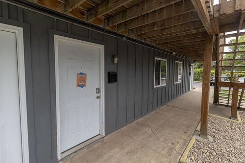 31-105 N Garth Ave, COLUMBIA, MO, 65203-4100 | Card Image