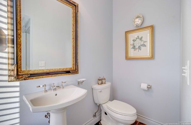 1259 Benton Creek Rd, House other with 2 bedrooms, 3 bathrooms and null parking in Medina TX | Image 31