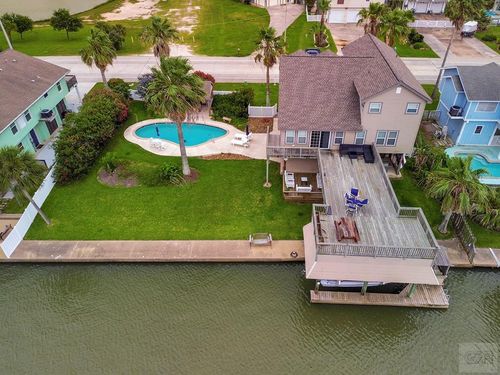 1302 Tiki Dr, Tiki Island, TX, 77554-8125 | Card Image