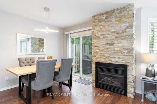 29 Sundial Crt, Condo with 4 bedrooms, 3 bathrooms and 1 parking in Collingwood ON | Image 6