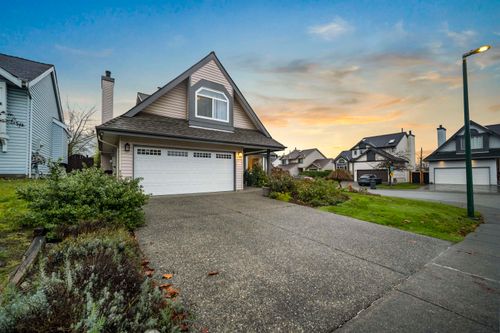 287 Santiago St, Coquitlam, BC, V3K6R3 | Card Image