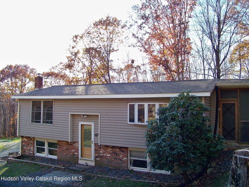 26 Rapp Rd, Austerlitz, NY, 12017-1735 | Card Image