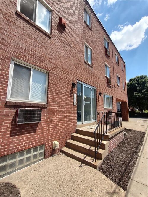 3-741 Washington Ave, Carnegie, PA, 15106-4119 | Card Image