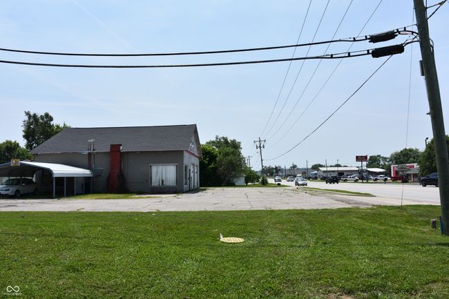 709 Morton Ave, Home with 0 bedrooms, 0 bathrooms and null parking in Martinsville IN | Image 5