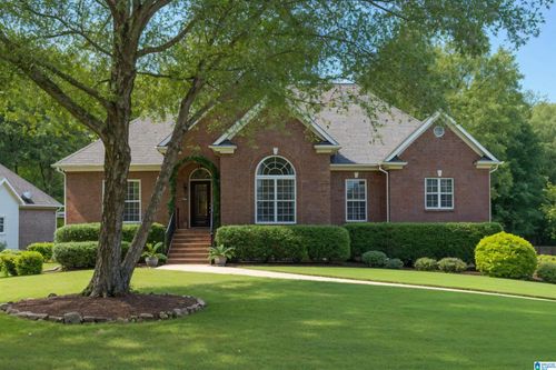 224 Oak Forest Dr, Pelham, AL, 35124-2520 | Card Image