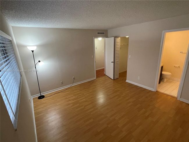 APT-206J - 6900 Sw 39 Th St, Condo with 2 bedrooms, 2 bathrooms and null parking in Davie FL | Image 16