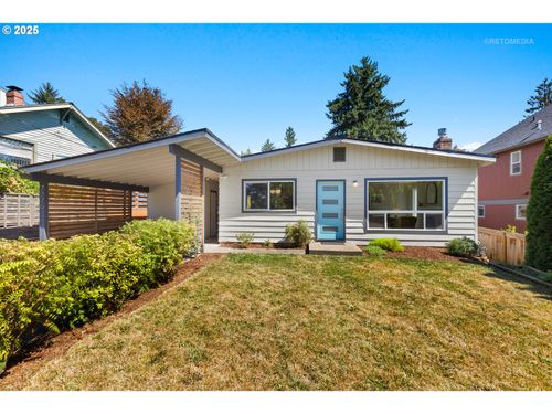 7226 Sw 32nd Ave, Portland, OR, 97219-1829 | Card Image
