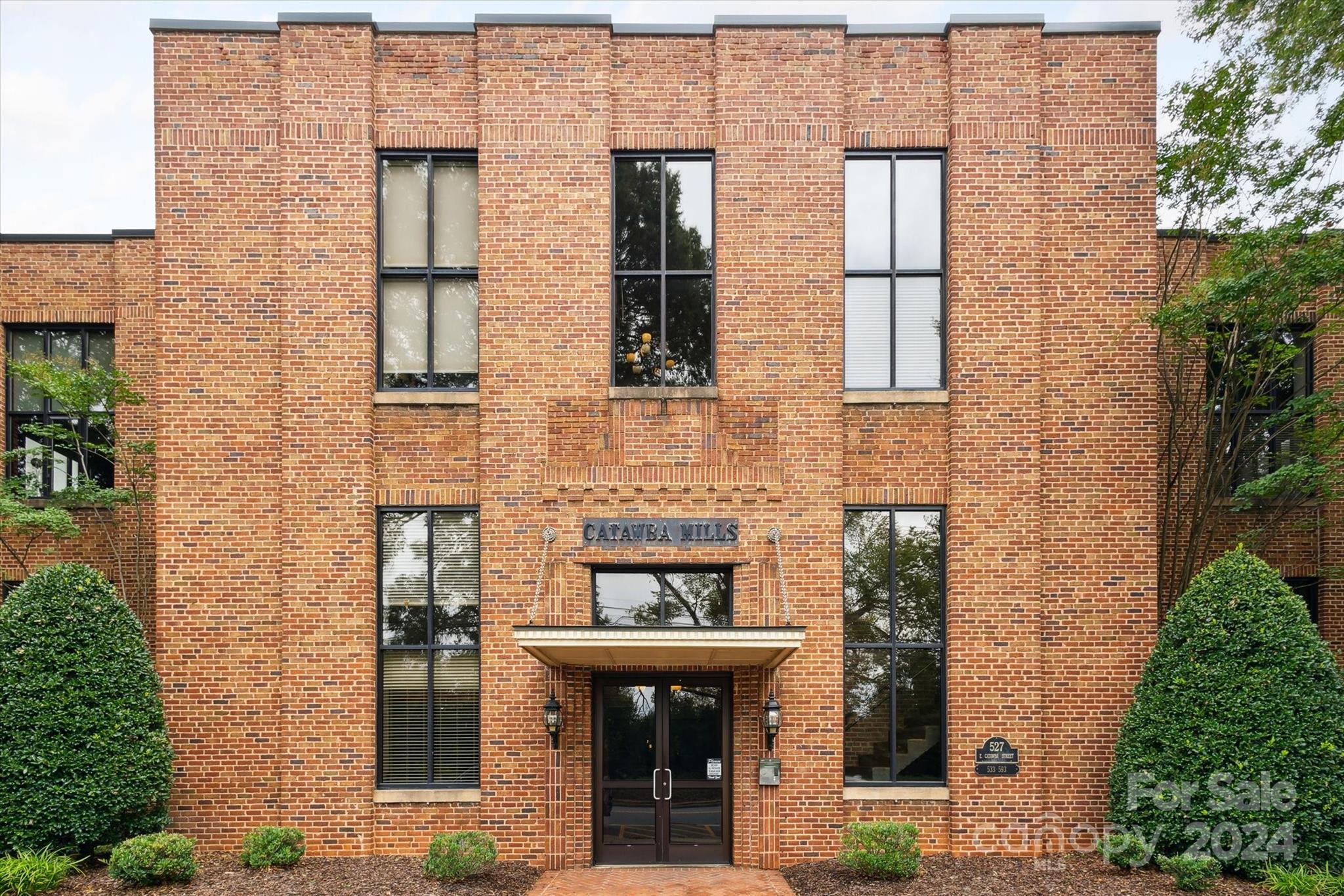 Catawba St, Belmont, NC 28012