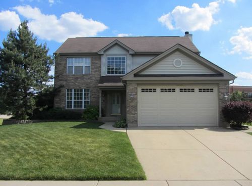 5728 Breezeland Rd, Carpentersville, IL, 60110-3347 | Card Image