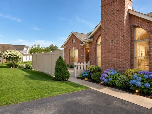 116 Shelton Place Dr, Evans City, PA, 16033-4724 | Card Image