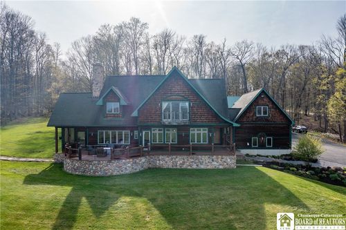 3725 Pickard Rd, Sinclairville, NY, 14782-9645 | Card Image