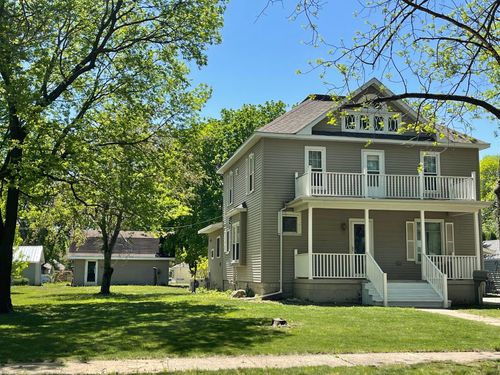 136 North St, Tracy, MN, 56175-1425 | Card Image