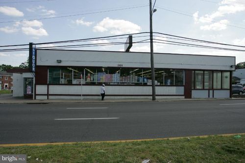 2101 University Blvd E, Hyattsville, MD, 20783-4141 | Card Image