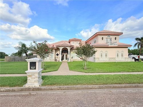 507 Bravo Dr, Donna, TX, 78537-2933 | Card Image