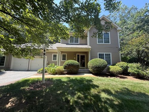 5-5 Chestnut Ln, Bedford, MA, 01730-1050 | Card Image
