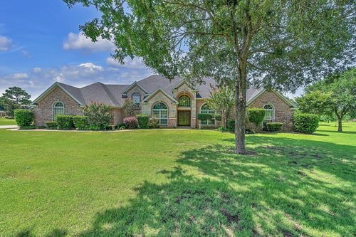132 Hobbs Ln, Robinson, TX, 76706-7409 | Card Image