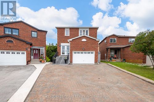 6 Blossom Crt, Woodbridge, ON, L4L6S9 | Card Image