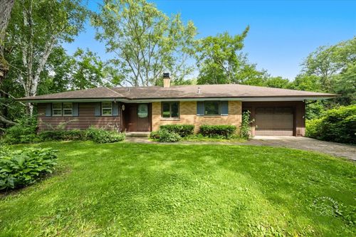 41W788 Griffin Ln, Campton Hills, IL, 60175-7849 | Card Image