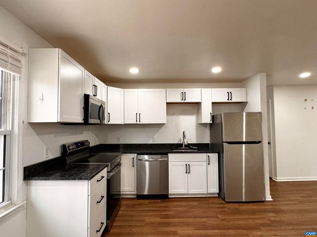 106 Camelot Dr, House other with 3 bedrooms, 2 bathrooms and null parking in CHARLOTTESVILLE VA | Image 7