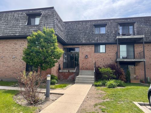 3109-5 Oak Creek Dr, Buffalo Grove, IL, 60089-3714 | Card Image