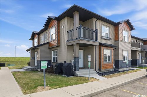 2203-1015 Patrick Cres, Saskatoon, SK, S7W0M3 | Card Image