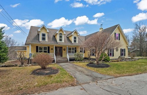 302 Howard St, Berlin, NH, 03570-3746 | Card Image