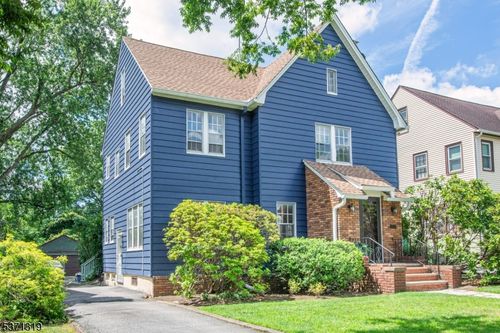 33 Stephen St, Montclair, NJ, 07042-5031 | Card Image