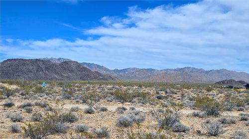 208-21-329 S Arlington Road, Yucca, AZ, 86438 | Card Image