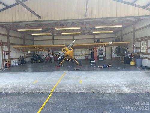 304 Downwind Leg Rd, Gilbert, SC, 29054-8526 | Card Image