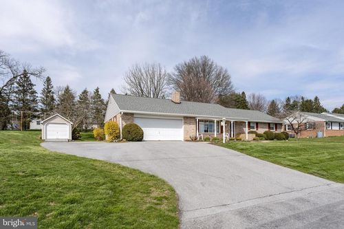 133 Summitville Rd, NEW HOLLAND, PA, 17557-9338 | Card Image