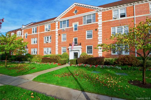 apt-d1-127 2nd St, Garden City, NY, 11530-5920 | Card Image