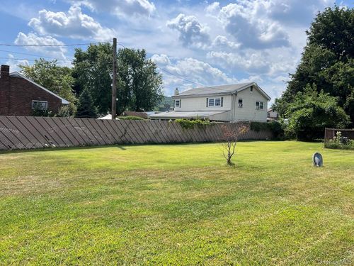 27 Wayne Ave, West Haverstraw, NY, 10993-1222 | Card Image