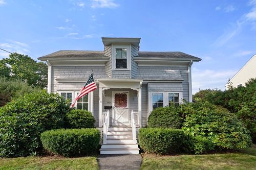 152 Central St, Mansfield, MA, 02048-1308 | Card Image