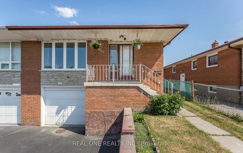 lower-1161 Shadeland Dr, Mississauga, ON, L5C1P2 | Card Image