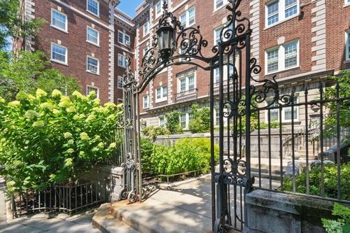 apt-54-3 Arlington St, Cambridge, MA, 02140-2732 | Card Image
