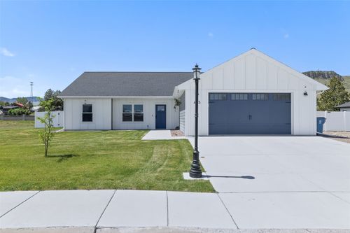 405 Sheffield Ct, Cascade, MT, 59421-8516 | Card Image