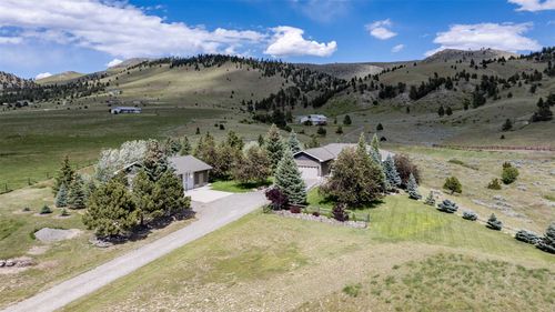 84 Lazy Hm Rd, East Helena, MT, 59635-3453 | Card Image