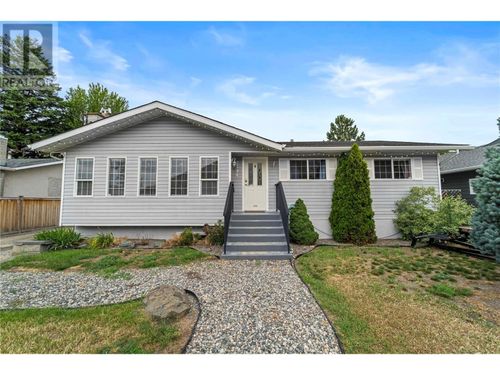2584 Tupela Dr, Kamloops, BC, V2B6V9 | Card Image