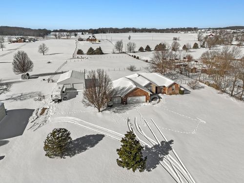 605 Moon Valley Rd, Ozark, MO, 65721-6331 | Card Image