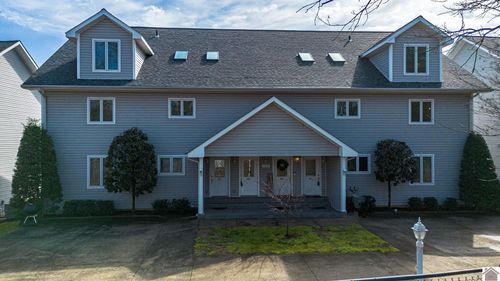 106 Treetops Ln, Benton, KY, 42025-6535 | Card Image