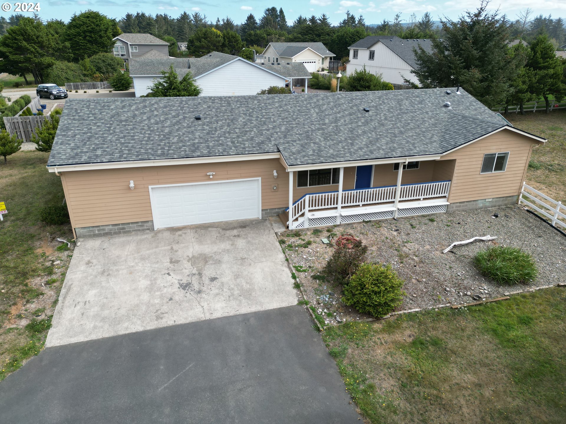 Seabird Dr, Bandon, OR 97411