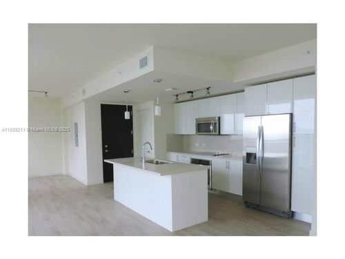 apt-2103-999 Sw 1st Ave, Miami, FL, 33130-3477 | Card Image