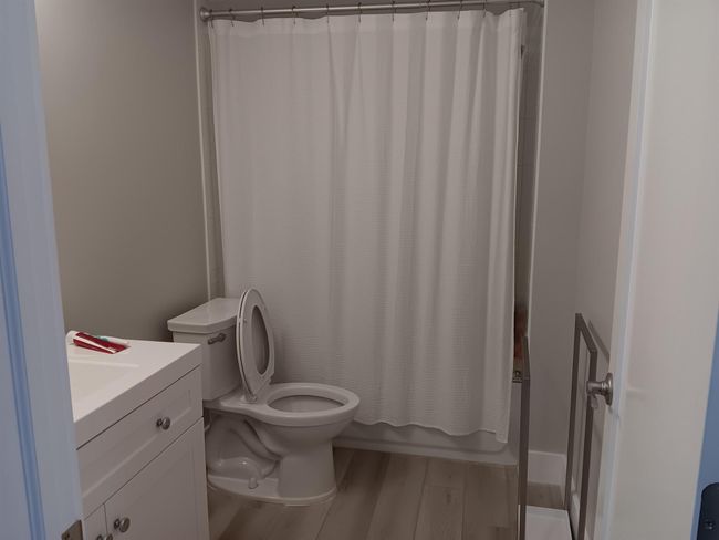 APT-105D - 300 N Highway A1a, Condo with 2 bedrooms, 2 bathrooms and null parking in Jupiter FL | Image 21
