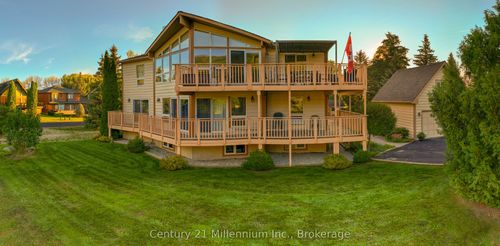 130 Pioneer Lane, Blue Mountains, ON, L9Y0M7 | Card Image