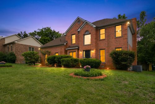 7220 River Bend Rd, Nashville, TN, 37221-6707 | Card Image