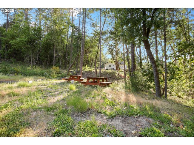 4247 Redwood Hwy, House other with 5 bedrooms, 3 bathrooms and null parking in Grants Pass OR | Image 32