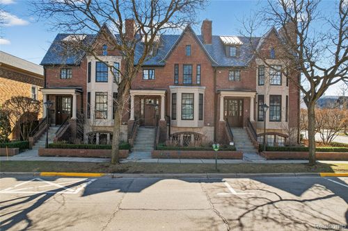 277 W Brown St, Birmingham, MI, 48009-1454 | Card Image