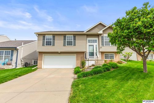 15358 Mormon Street, Bennington, NE, 68007 | Card Image