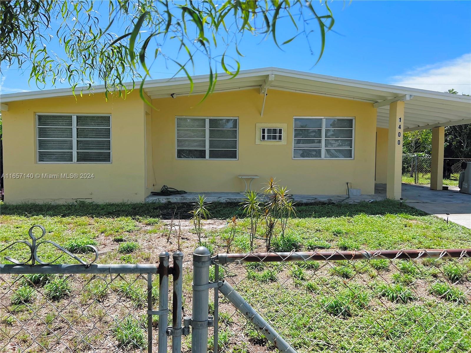 43rd Ct, Pompano Beach, FL 33064