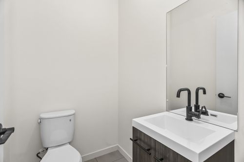 apt-2n-4316 S Michigan Ave, Chicago, IL, 60653-3677 | Card Image